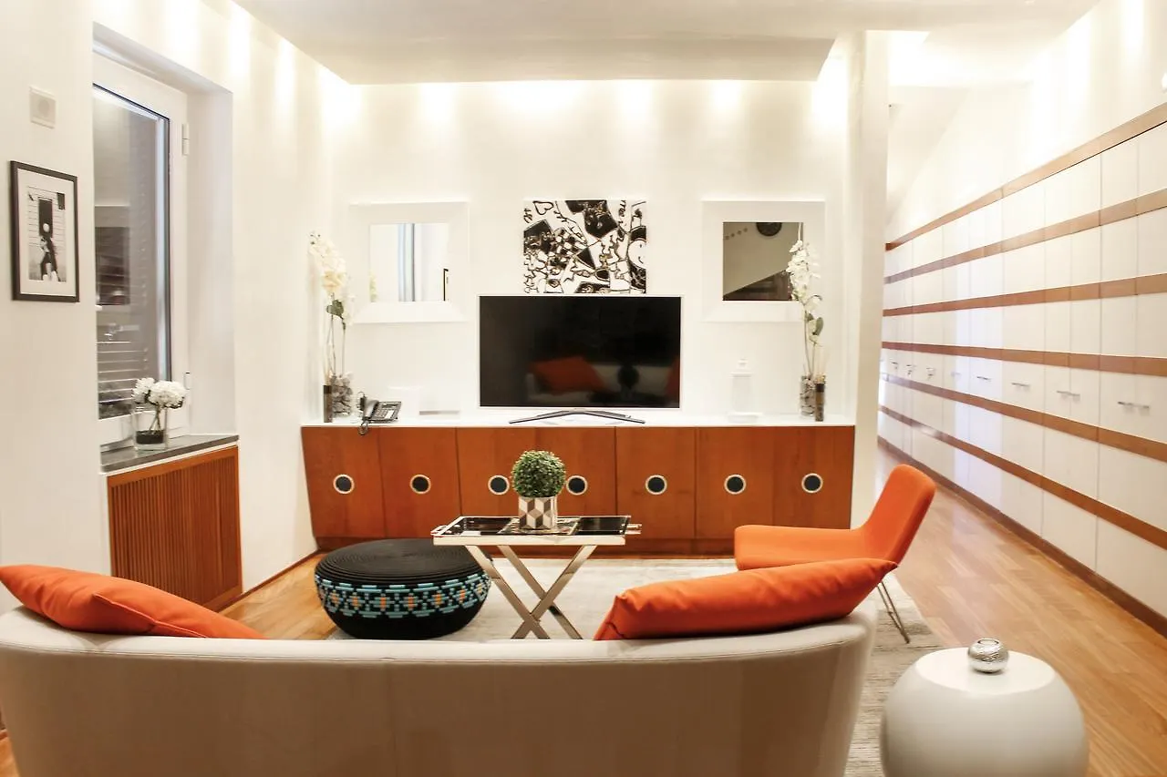 Lhp Suite Posillipo Nápoles