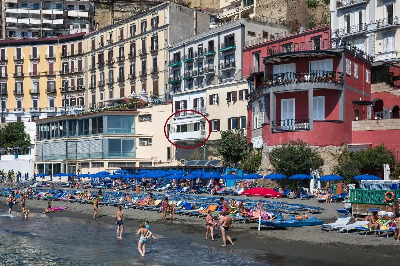 Lhp Suite Posillipo Nápoles